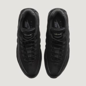 Zapatillas en triple negro Air Max 95 de Nike